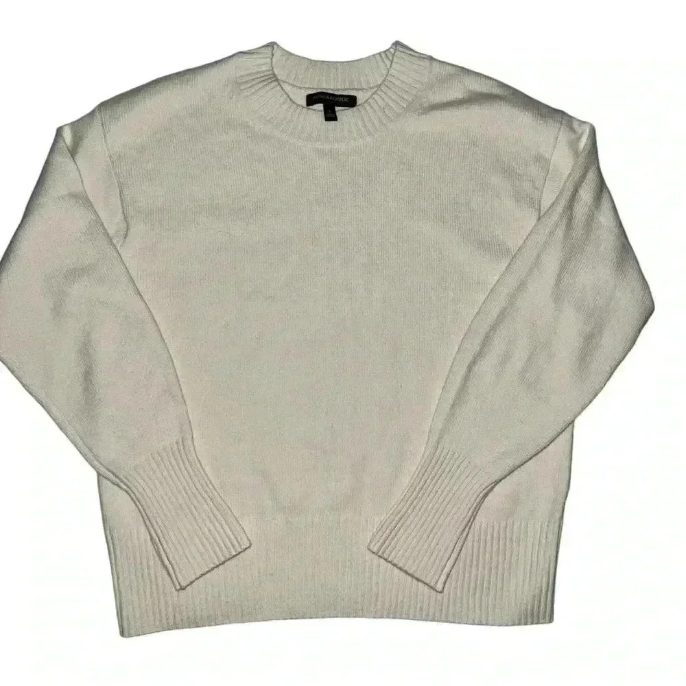 Banana Republic long sleeve sweater amazingly soft size small